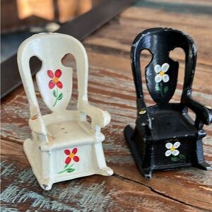 Vintage Cast Iron Painted Mini Rocking Chairs Salt & Pepper Shakers Cottagecore